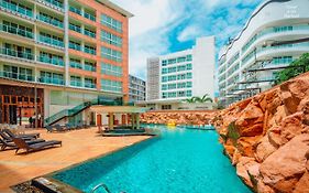 Centara Nova Hotel Pattaya